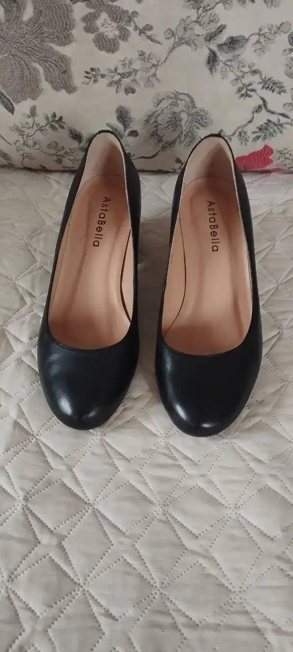 Новые кожаные туфли размер 37