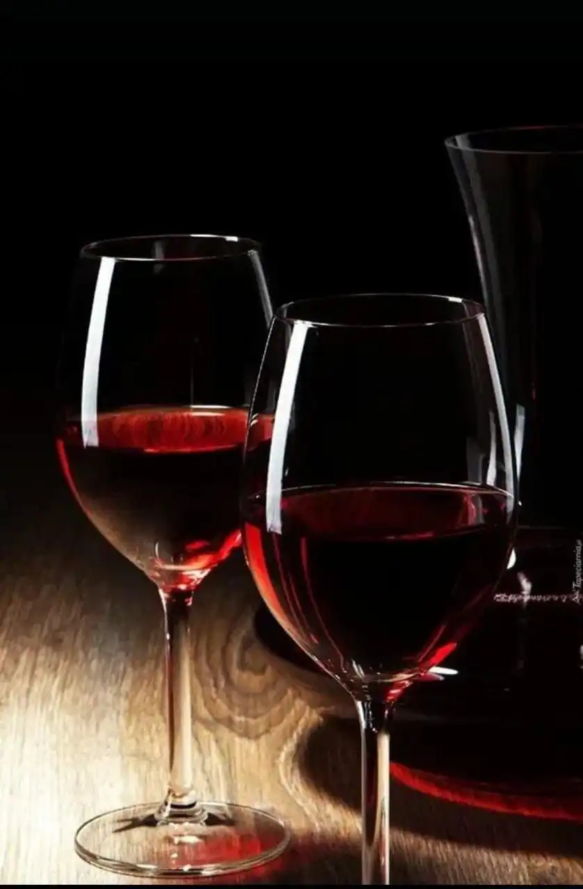 Продажа молодого виноградного вина собственного производства