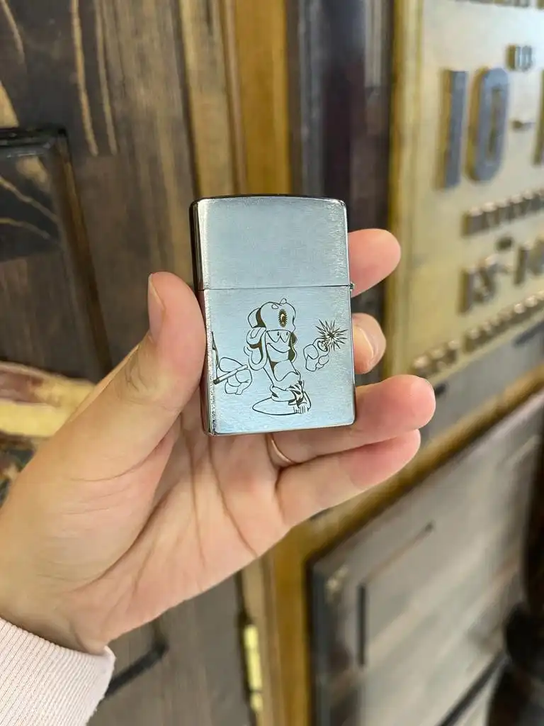 Гравировка на зажигалках Zippo