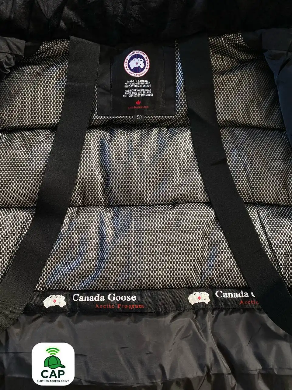 Куртка Canada Goose черного цвета