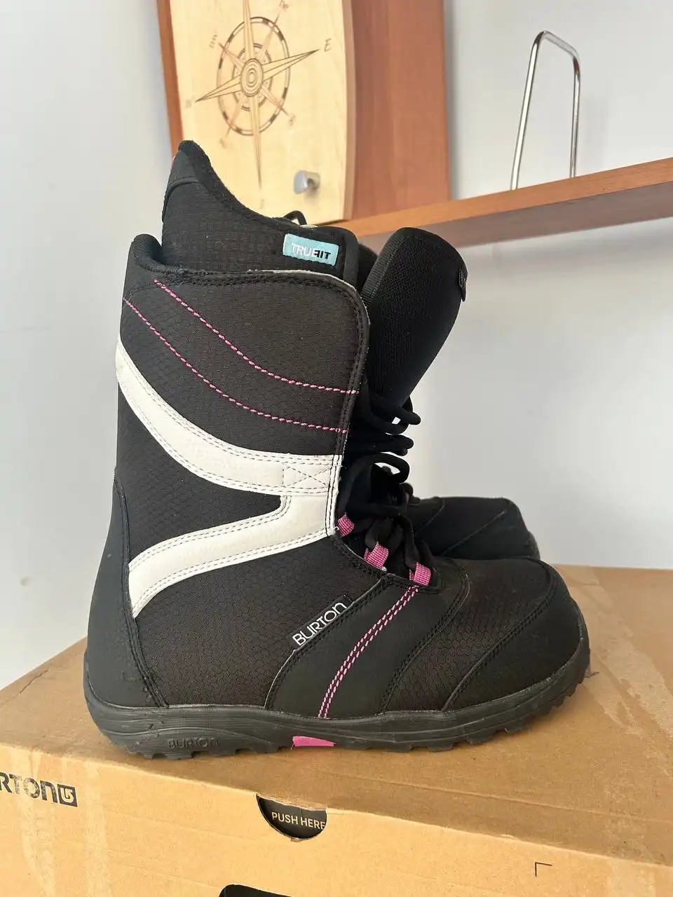 Продам ботинки Burton