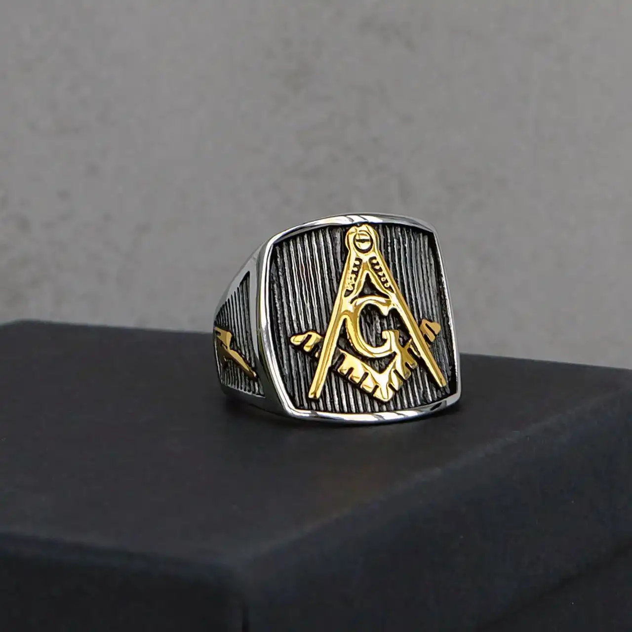 Печатки из ювелирной стали