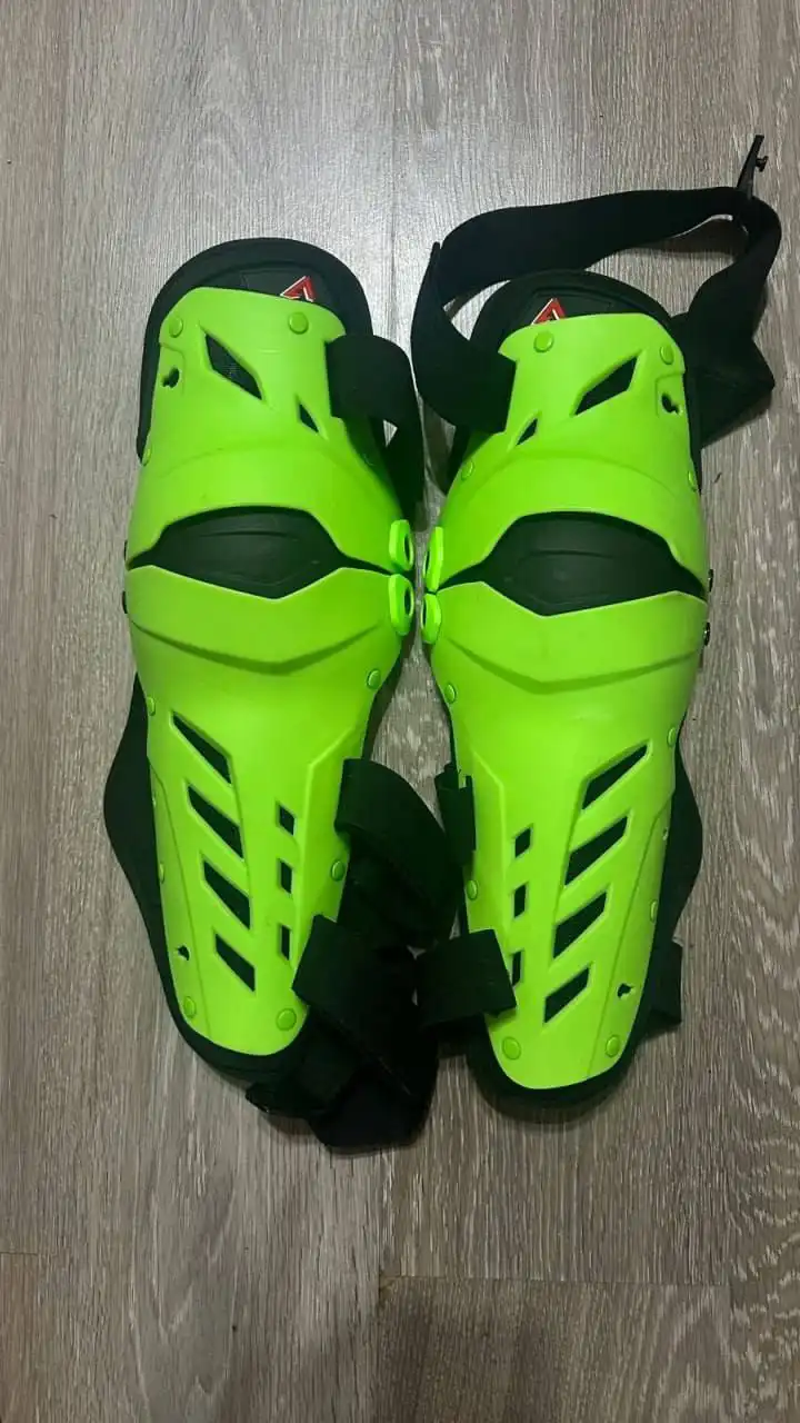 Продаются наколенники ATAKI SC-P212