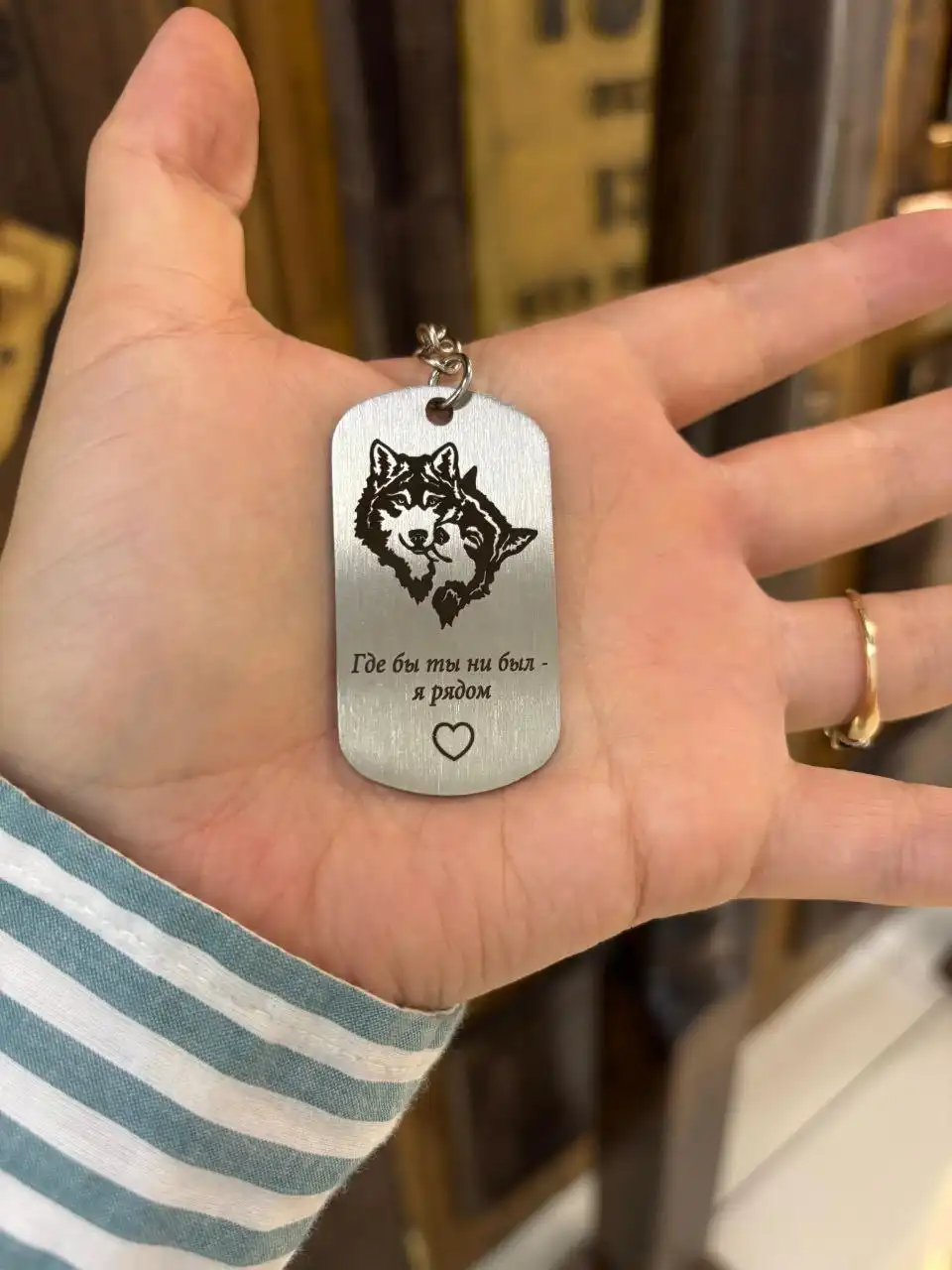 Жетоны из ювелирной стали с гравировкой за 5 минут