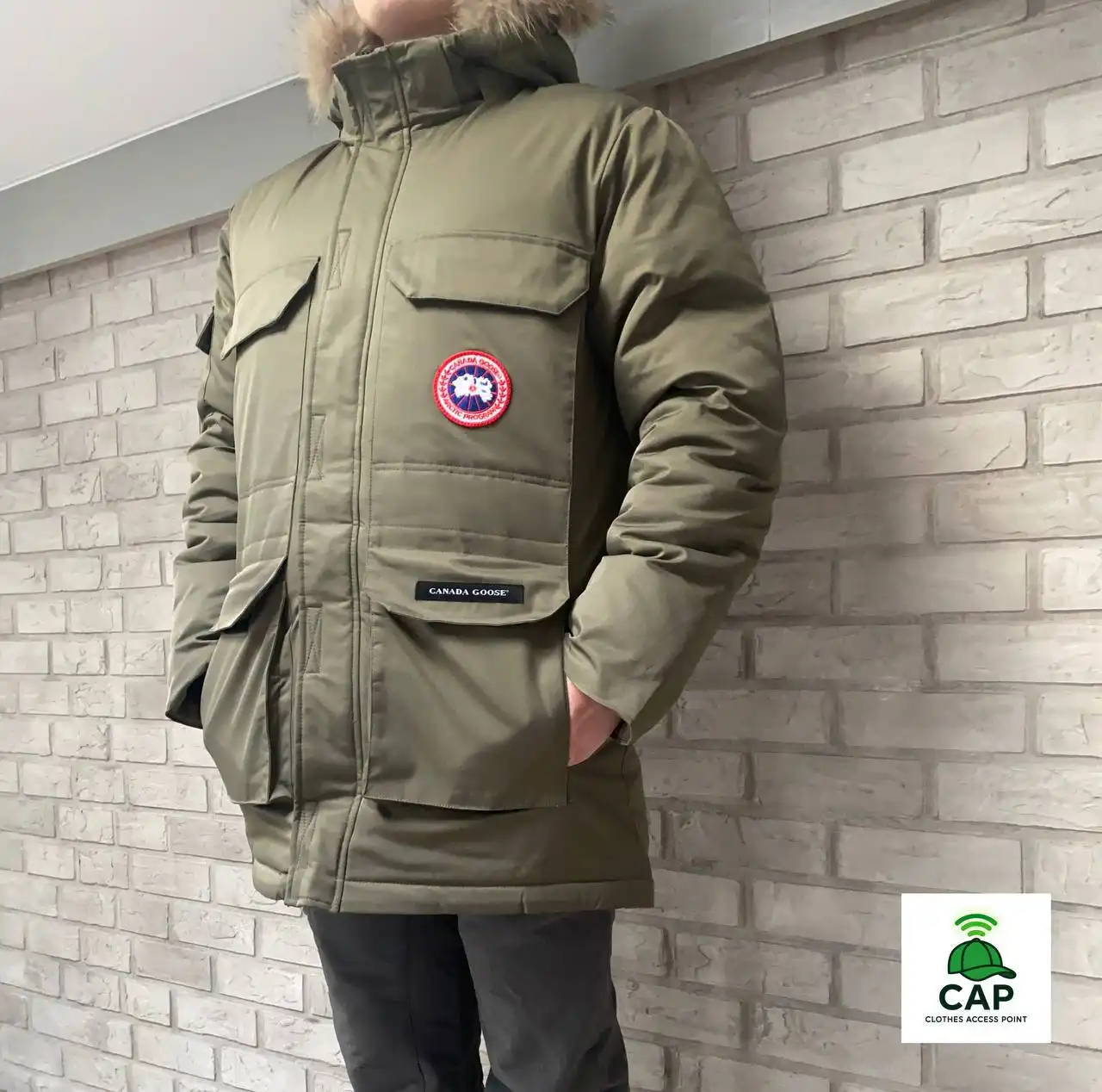 Пуховик Canada Goose зеленый