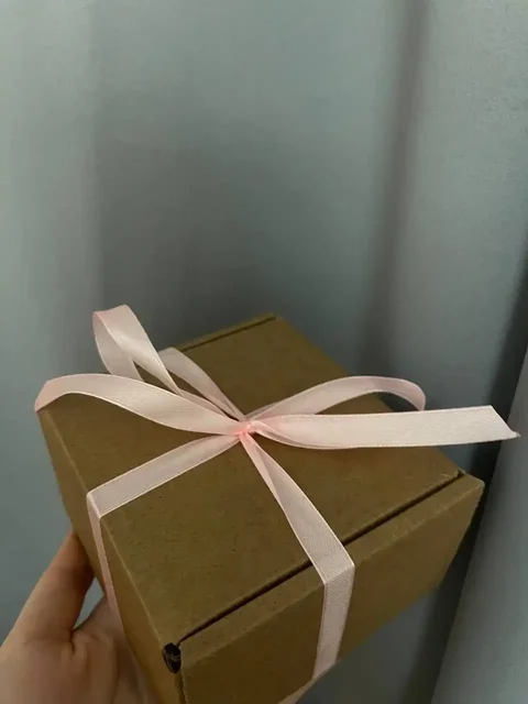 Продам бокс с косметическими средствами - Разное в Владивосток