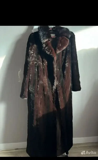 Продажа шубы из мутона с норковым воротником 56 размер - Одежда в Владивосток