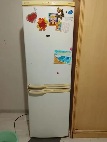 Продам холодильник в Артеме - Товары для дома и дачи в Артем