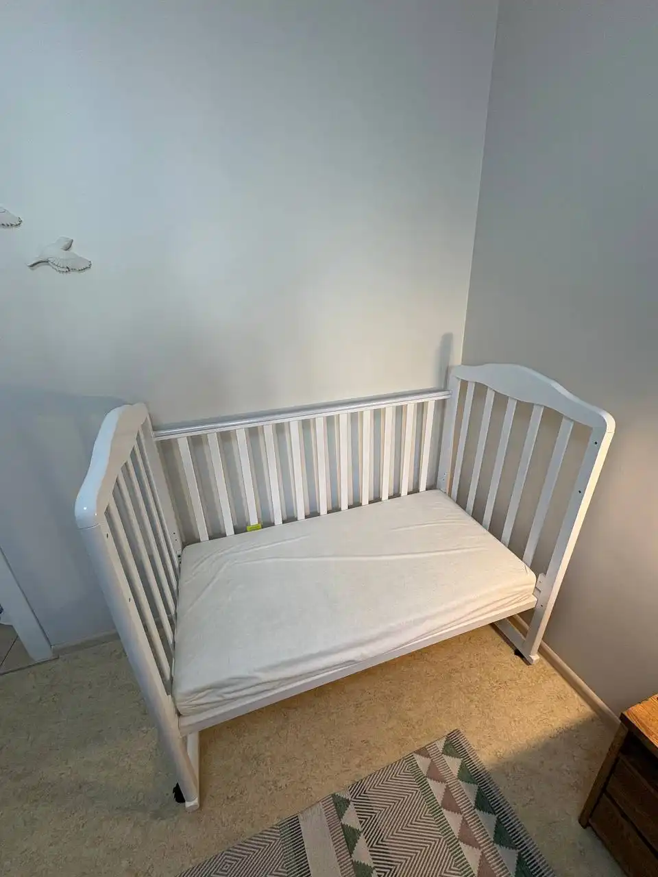 Кровать с матрасом состояние новой - Мебель (Для дома и дачи) в Владивосток