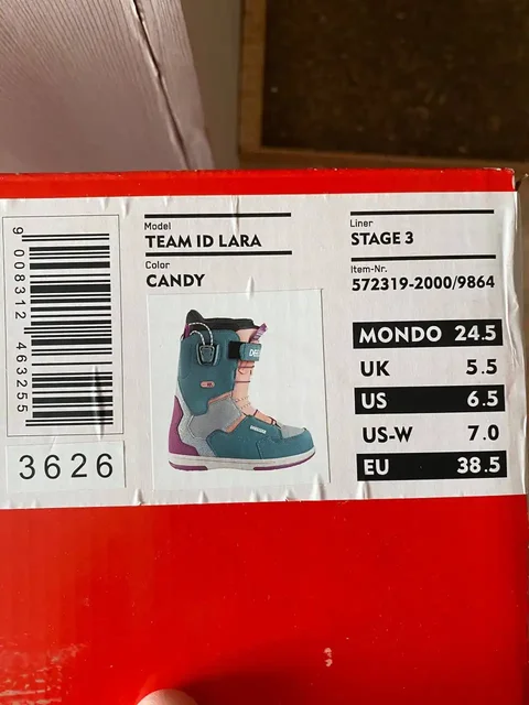 Ботинки сноубордические новые 37.5 размер - Ручная работа в Владивосток