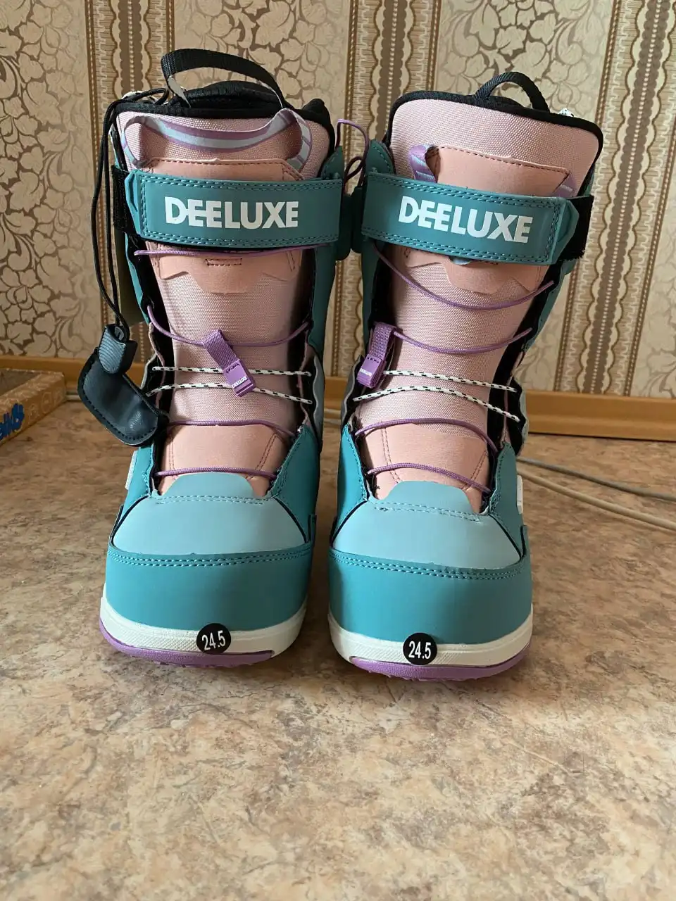 Ботинки сноубордические новые 37.5 размер - Сноубординг (Хобби и отдых) в Владивосток