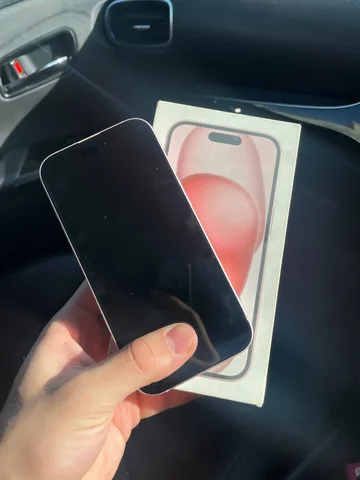 Apple iPhone 15/plus 256gb в идеальном состоянии - Флешки в Владивосток