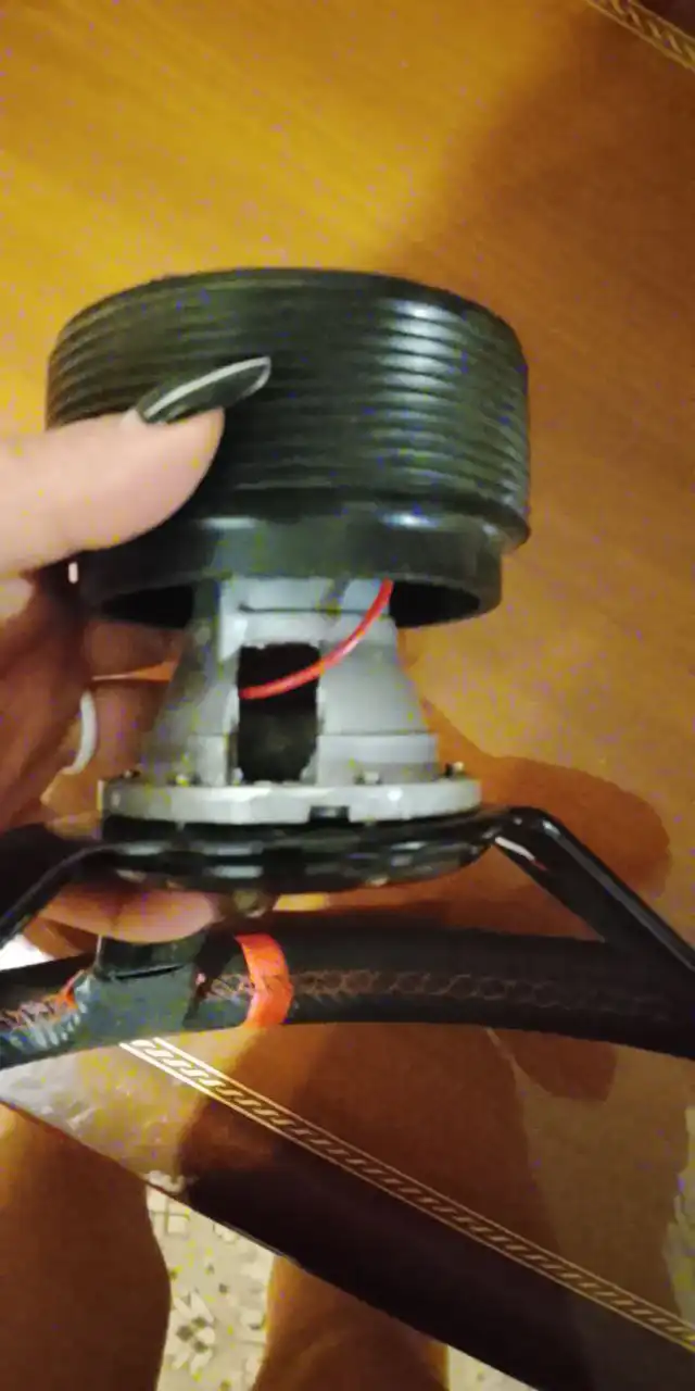 Продам автомобильный руль - Рулевое управление (Запчасти) в Владивосток