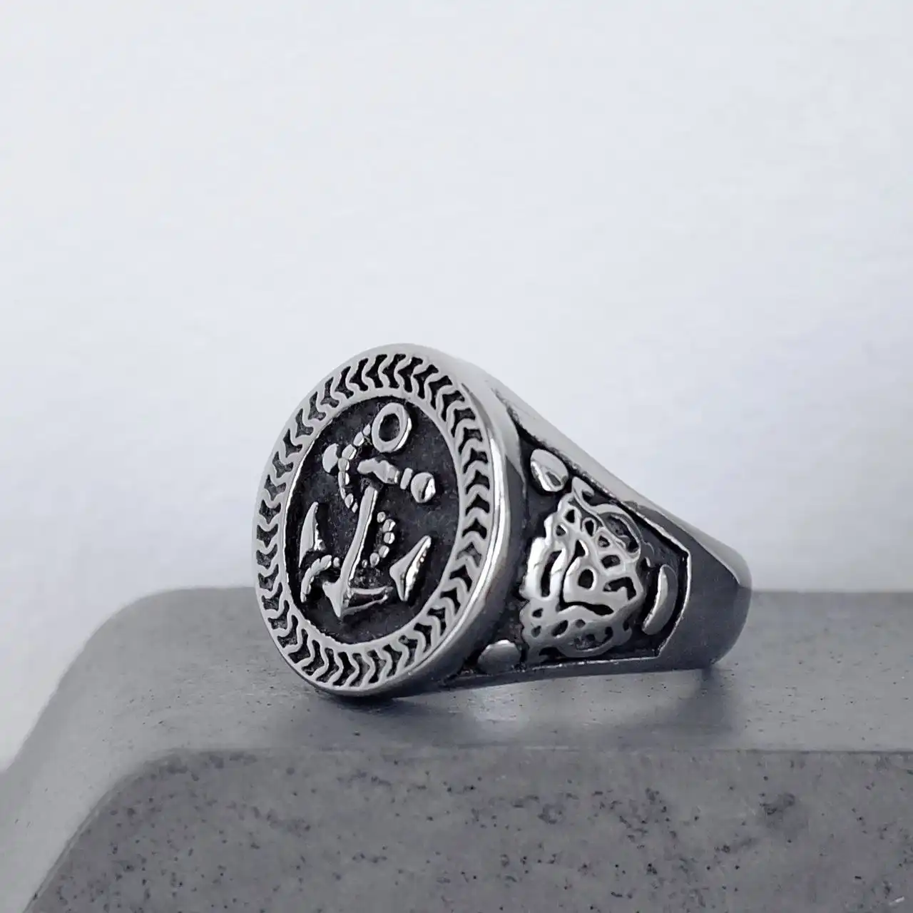 Печатки из ювелирной стали - Ювелирные изделия (Барахолка) в Владивосток