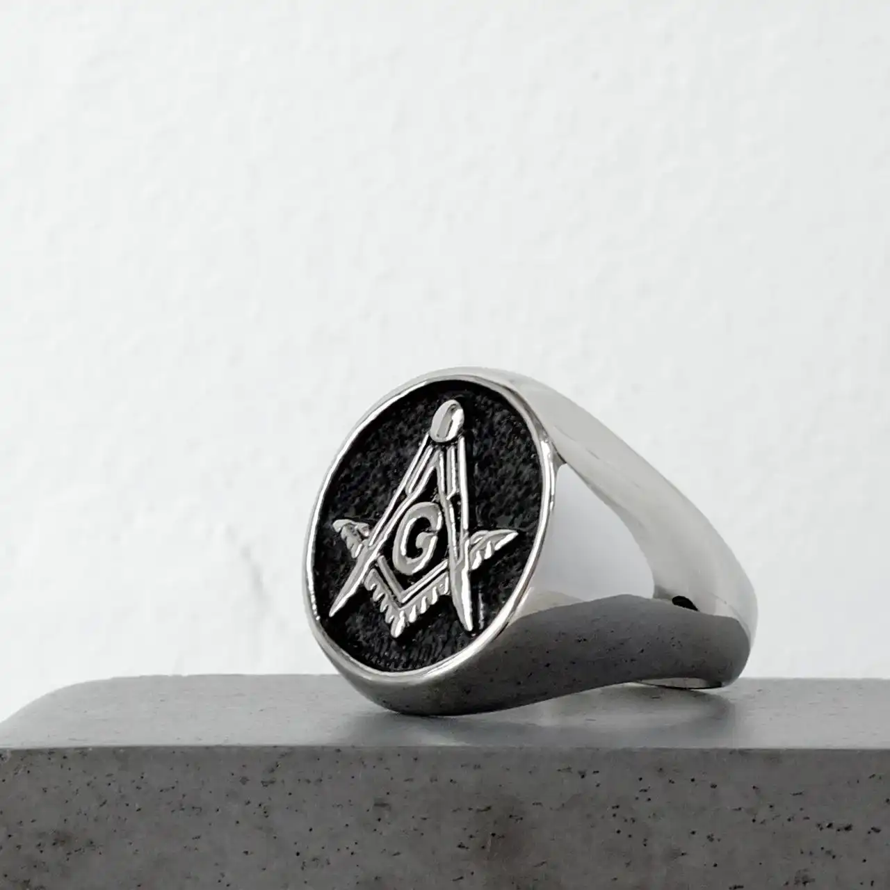 Печатки из ювелирной стали - Ювелирные изделия (Барахолка) в Владивосток