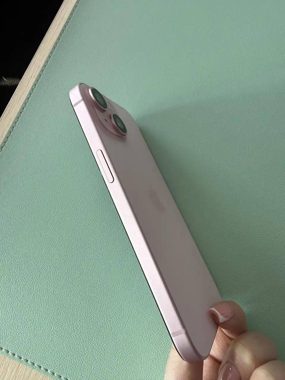 Продам Айфон 15 256 Гб в отличном состоянии - Смартфоны и телефоны (Электроника) в Владивосток