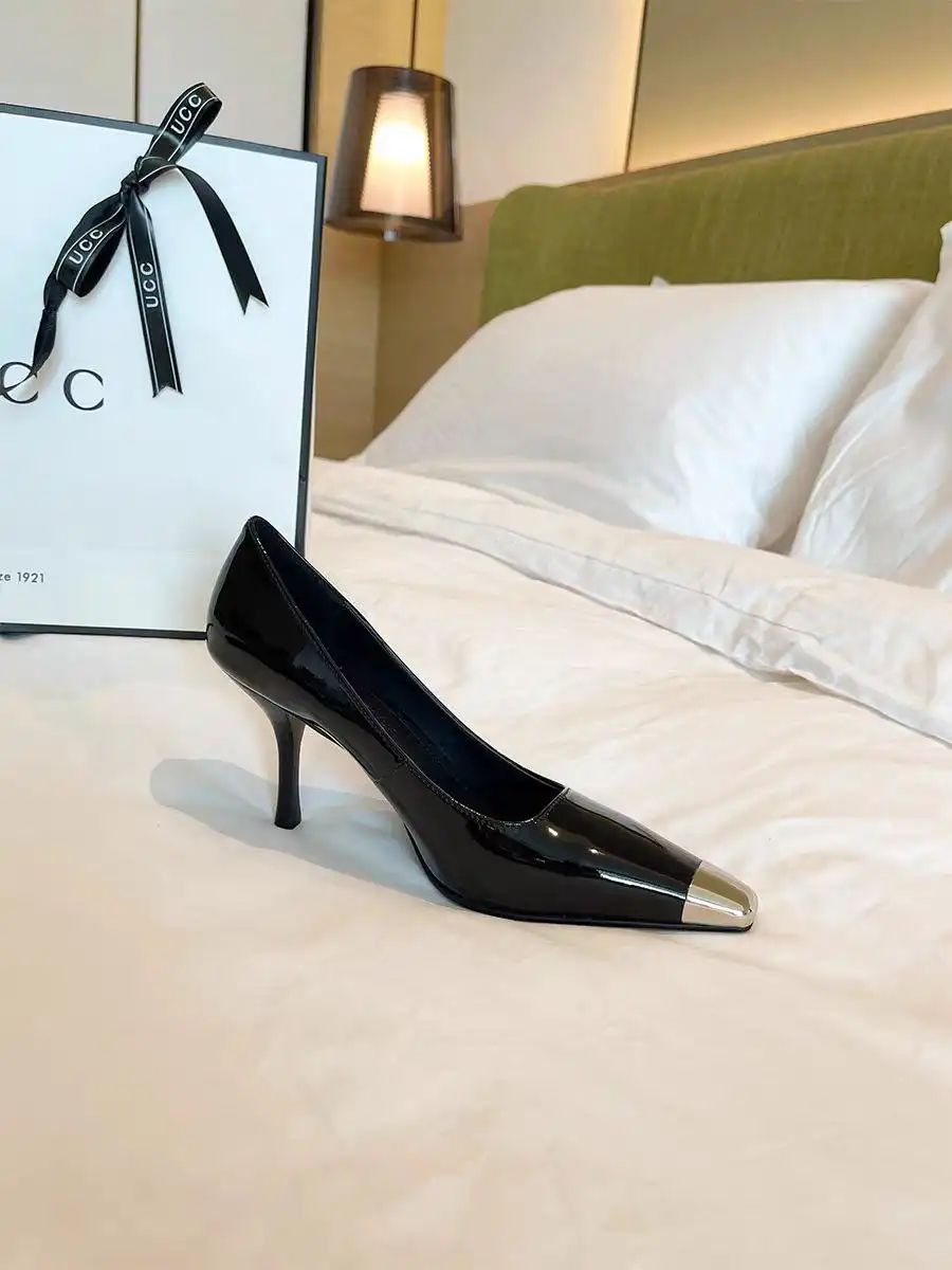 Продам туфли размер 37 - Обувь (Одежда) в Владивосток