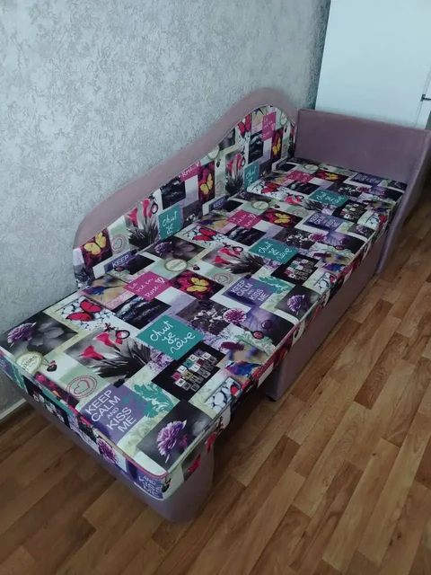 Б/у софа в очень хорошем состоянии - Для дома и дачи в Владивосток