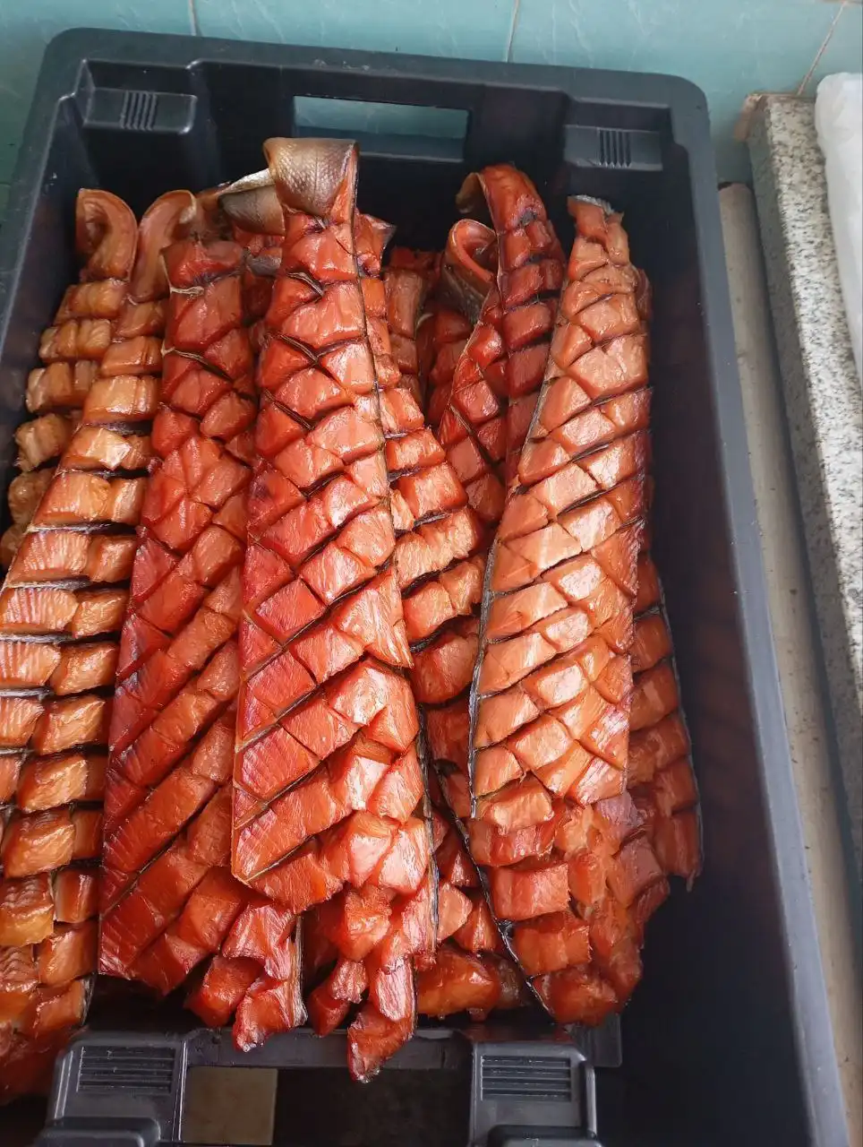 Продажа копченой рыбы, пресервов и икры - Продукты питания (Барахолка) в Владивосток