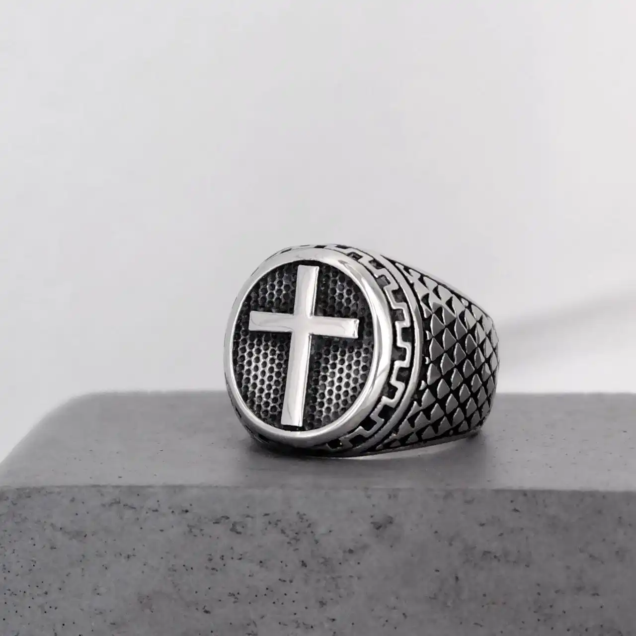 Печатки из ювелирной стали - Ювелирные изделия (Барахолка) в Владивосток