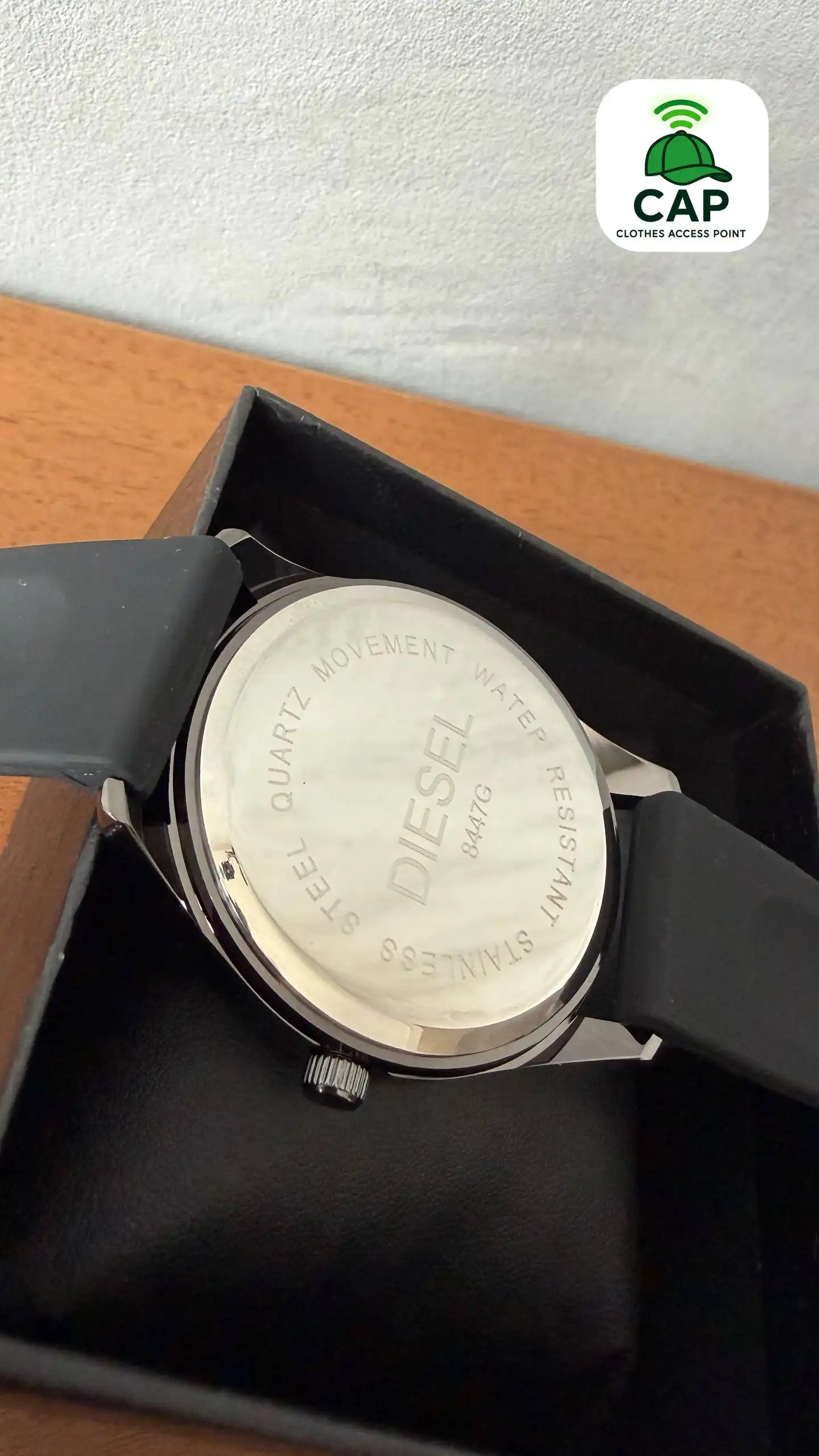 Часы Diesel чёрные стальной корпус силиконовый ремешок кварцевый механизм - Часы (Электроника) в Владивосток