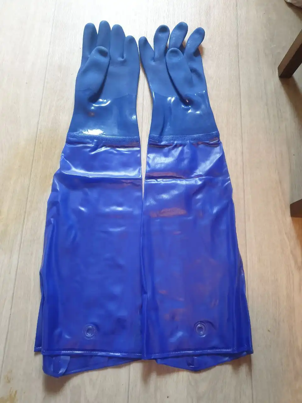 Продажа рабочих перчаток разных типов и размеров - Рабочая одежда (Одежда) в Владивосток