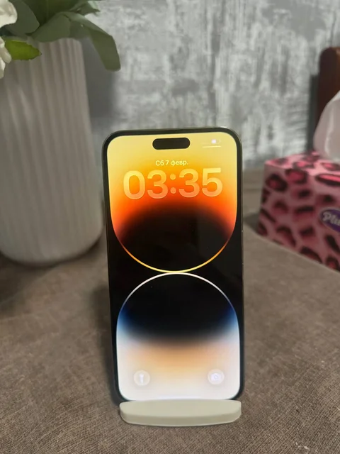 iPhone 14 Pro Max 1TB в идеальном состоянии с трещиной на задней крышке - Планшеты в Владивосток