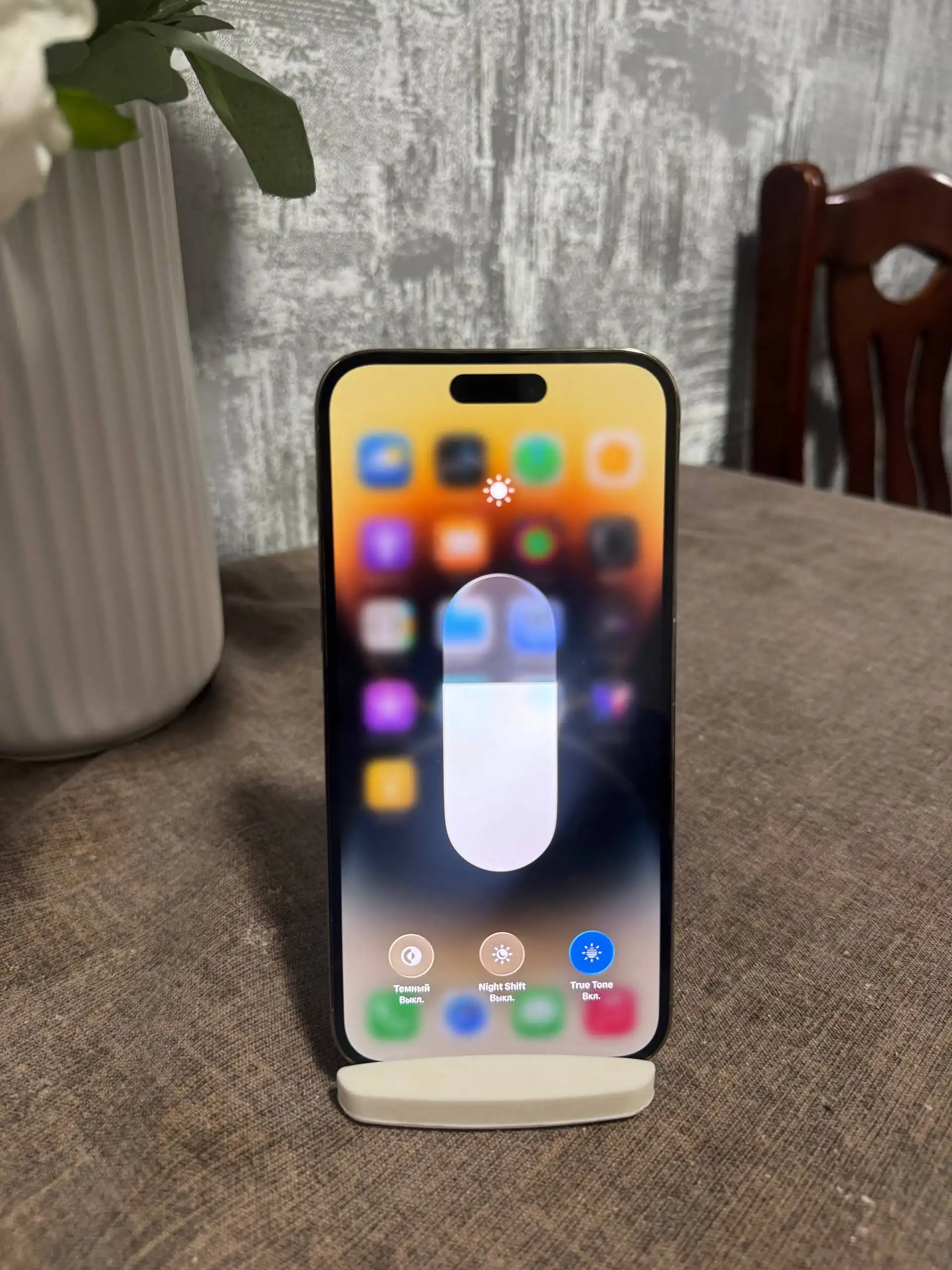 iPhone 14 Pro Max 1TB в идеальном состоянии с трещиной на задней крышке - Смартфоны и телефоны (Электроника) в Владивосток