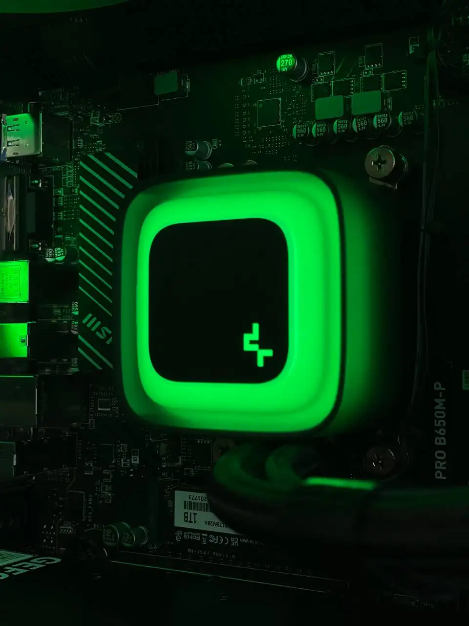 Игровой компьютер R5 7500F с RTX 5060 - Компьютеры (Электроника) в Владивосток