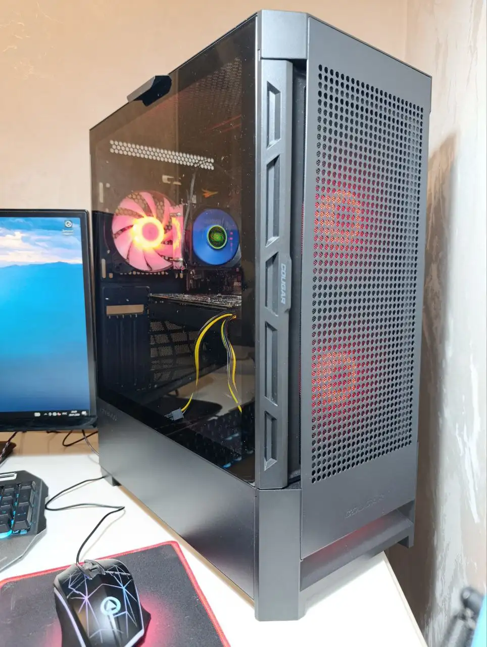 Персональный компьютер Intel Core i7-8700K с монитором и комплектующими - Компьютеры и комплектующие (Электроника) в Владивосток