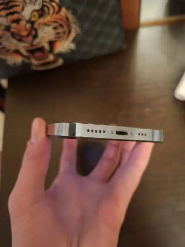 iPhone 13 Pro 256gb в отличном состоянии - Смартфоны и телефоны (Электроника) в Владивосток