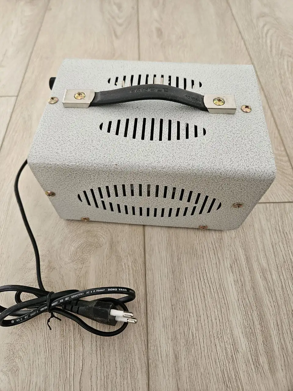 Очиститель воздуха Toshiba CAF-34H1 - Климатическая техника (Для дома и дачи) в Владивосток