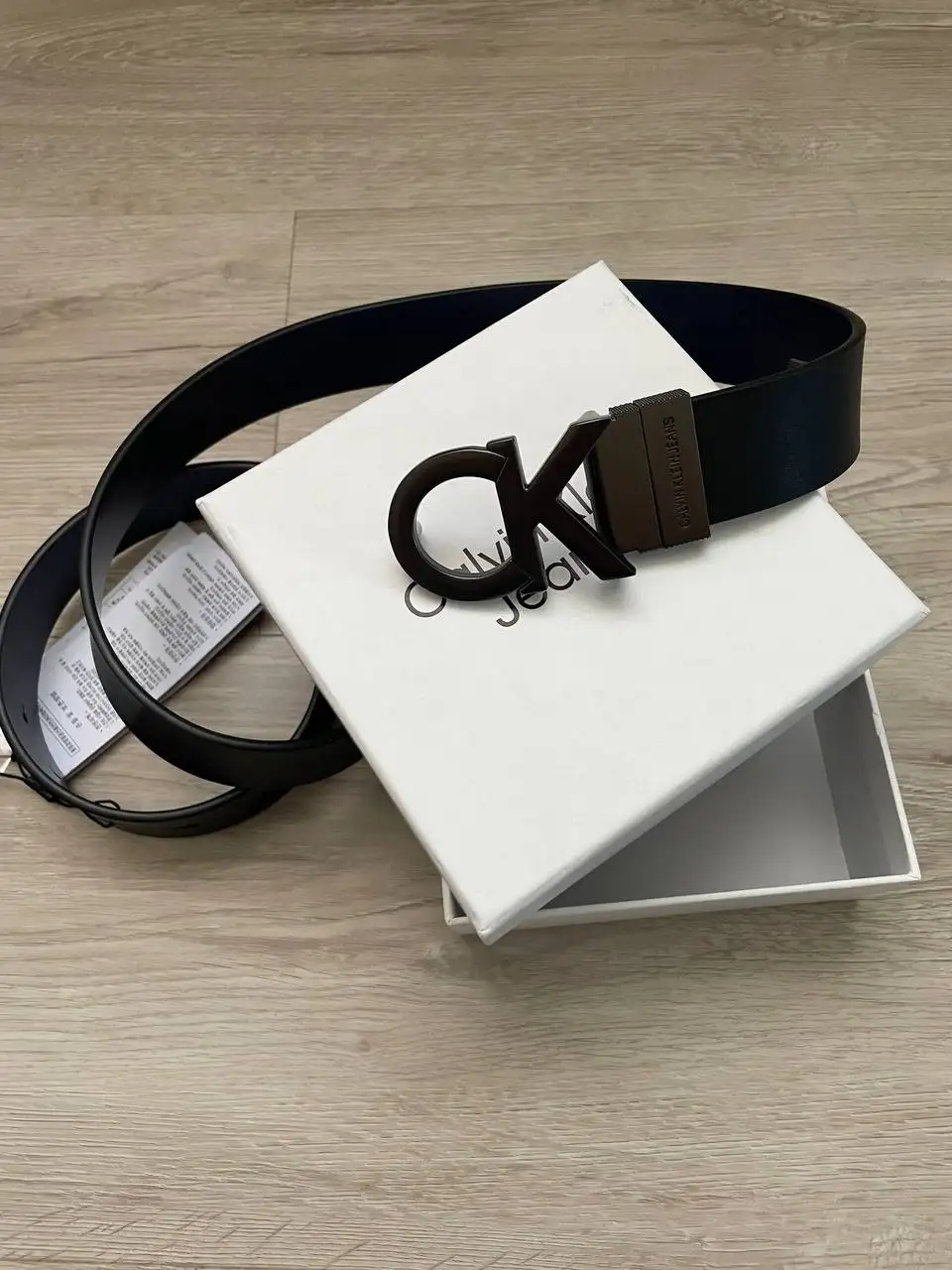 Ремни брендовые б/у: Dolce & Gabbana, Gucci, Calvin Klein - Аксессуары (Одежда) в Владивосток