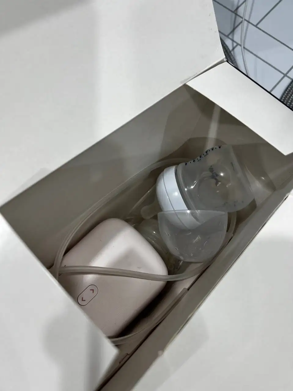 Продам электрический молокоотсос - Аксессуары для кормления (Товары для детей) в Владивосток