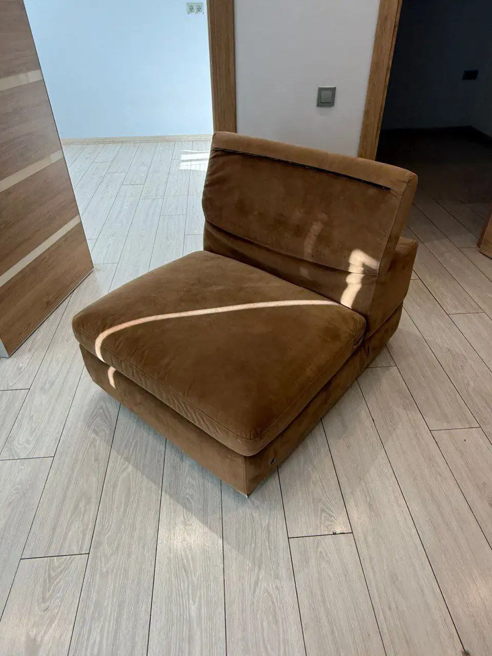 Продам диван - Мебель (Для дома и дачи) в Владивосток