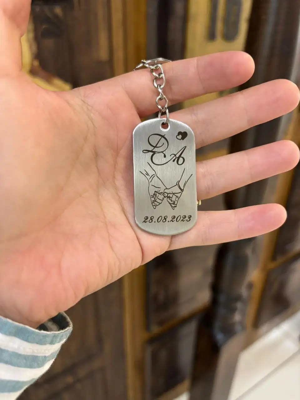 Жетоны из ювелирной стали с гравировкой - Хобби и отдых в Владивосток