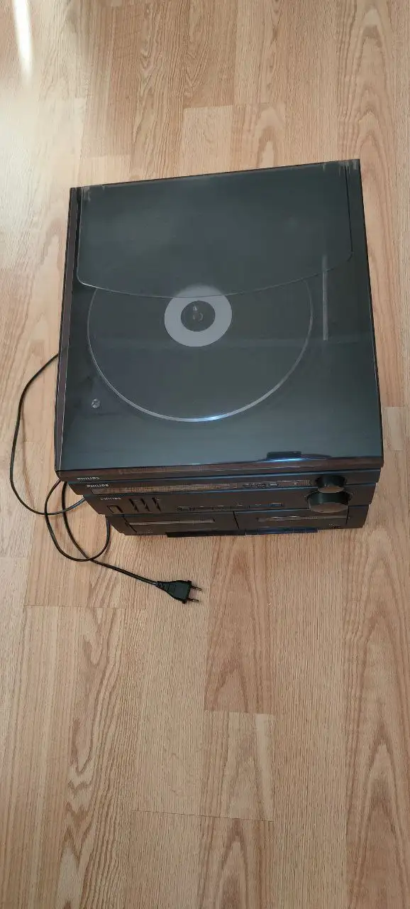 Музыкальный центр Philips AS 305/34 с проигрывателем пластинок - Аудиотехника (Электроника) в Владивосток