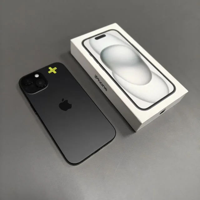 Продажа Apple iPhone 15 256Gb Black и Apple Watch Series 6 40mm Space Grey - Смартфоны и часы в Владивосток