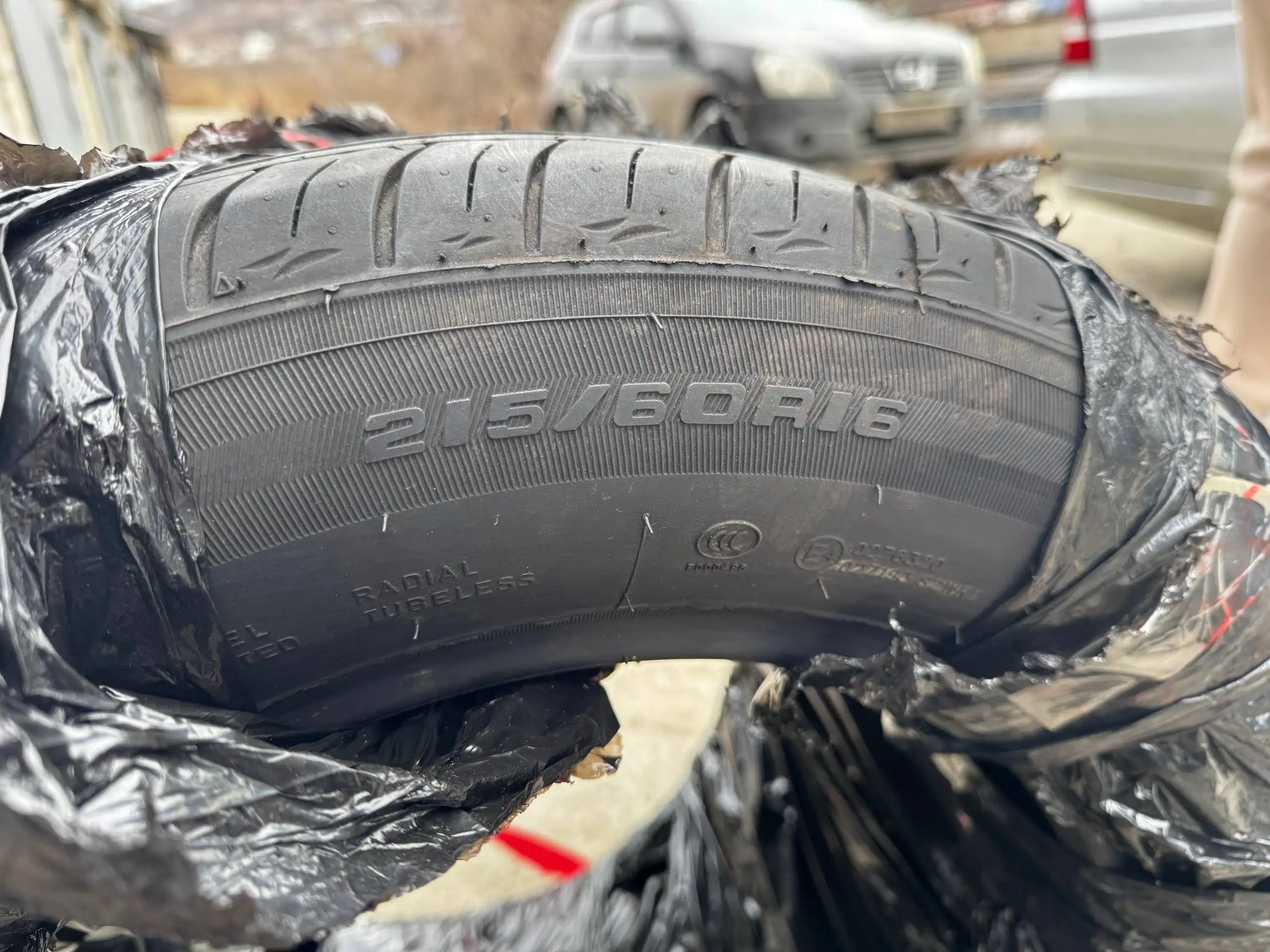 Продажа новых летних шин Zextour ES655 - Шины и диски (Запчасти) в Владивосток