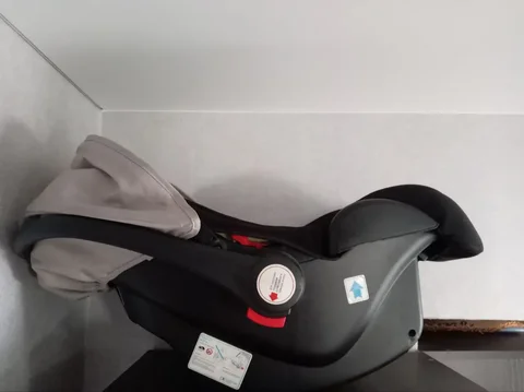 Продажа автокресла - Детская одежда и игрушки в Владивосток