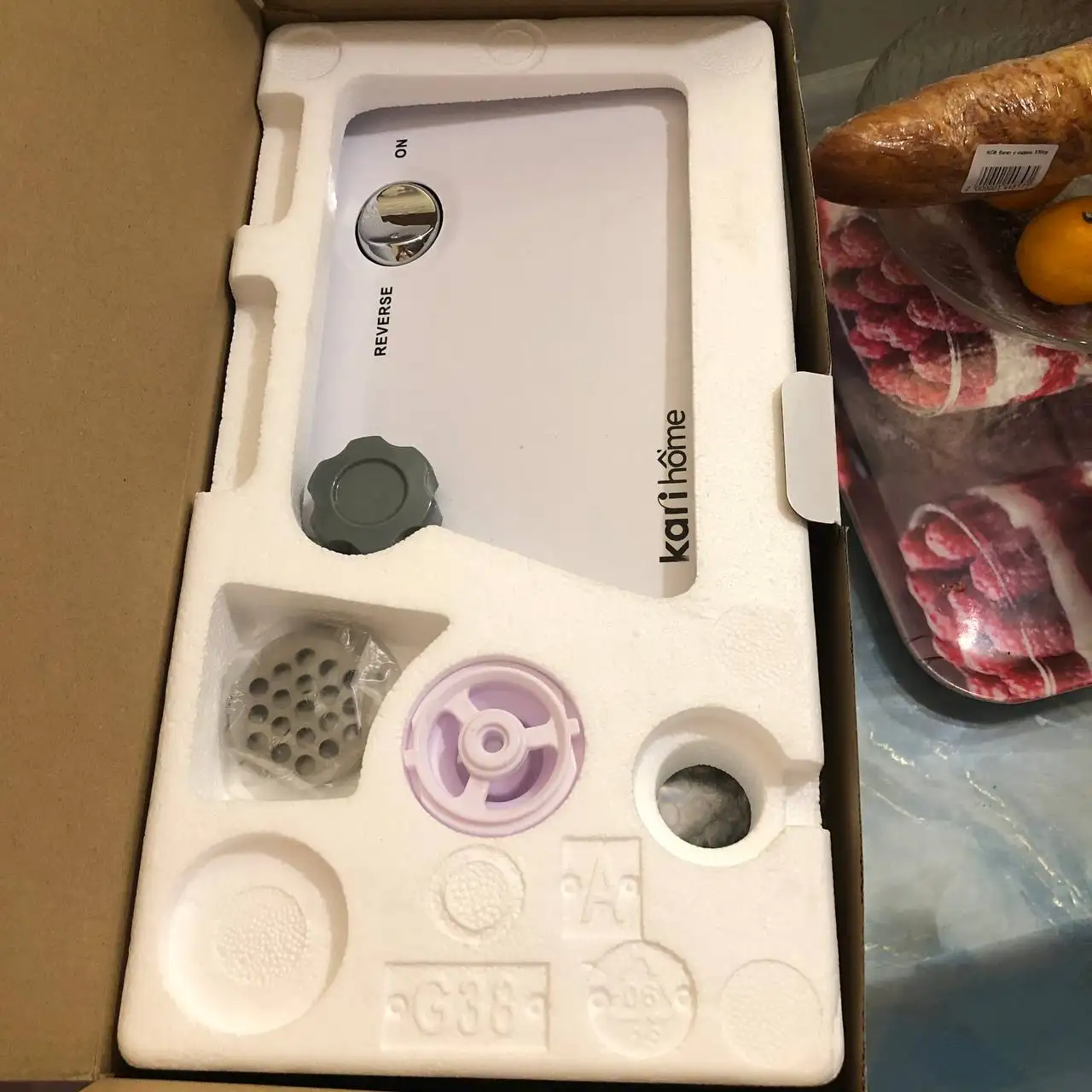 Продажа мясорубки - Кухонная техника (Для дома и дачи) в Владивосток