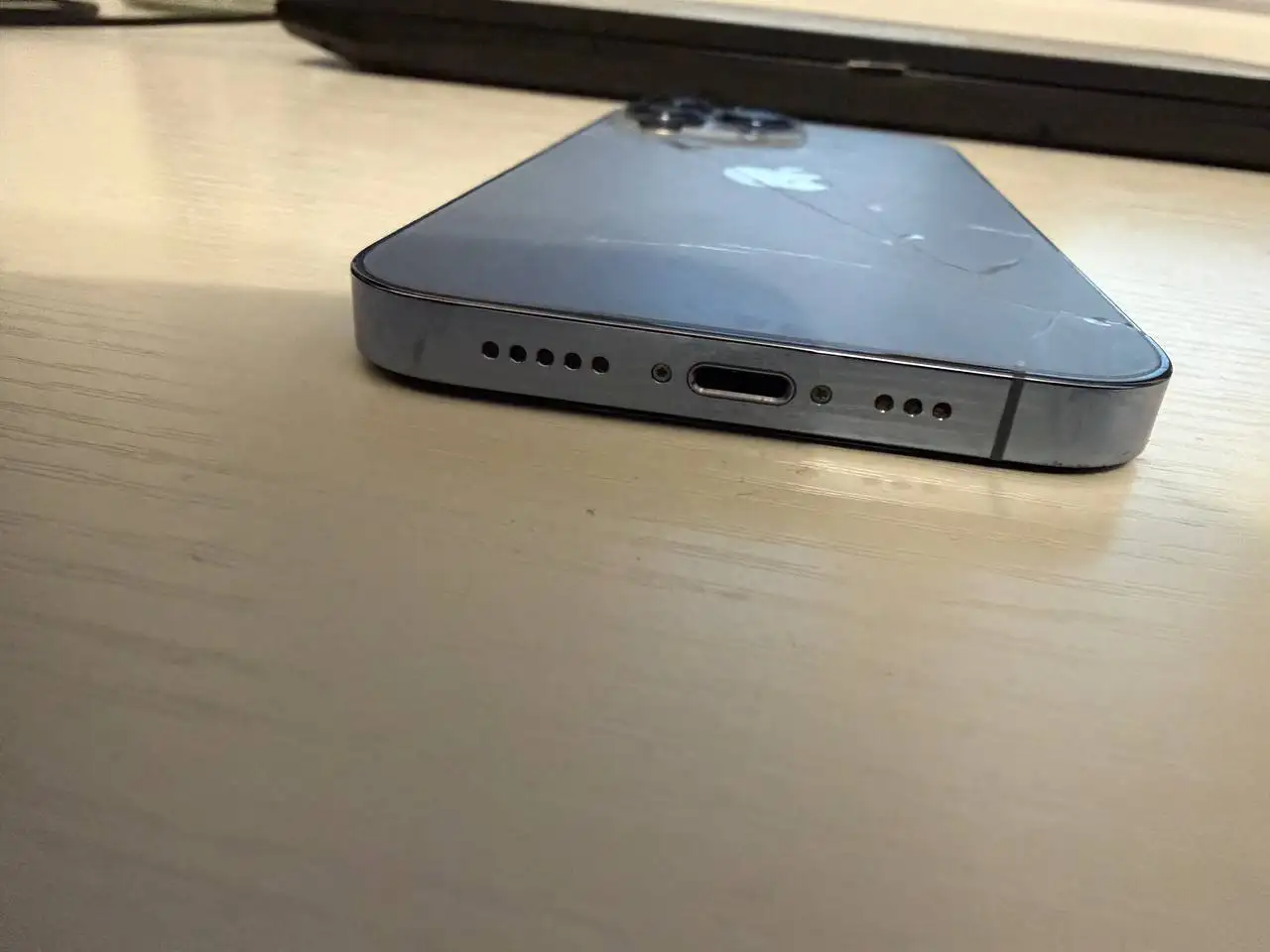 iPhone 13 Pro 256gb - Смартфоны (Электроника) в Владивосток