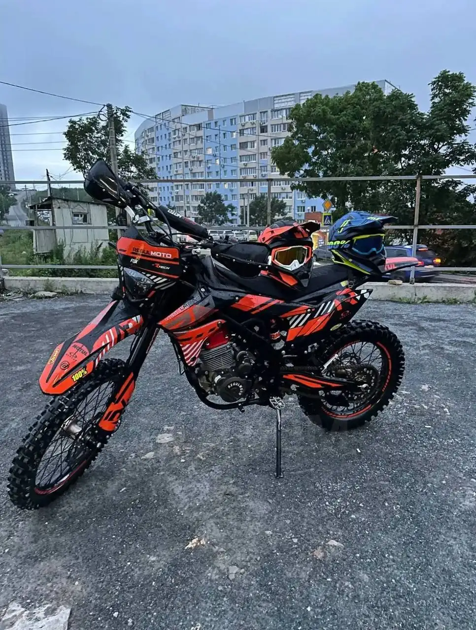 Продам эндуро 300 кубов 2024 года с пробегом 150 км - Мотоциклы (Авто) в Владивосток