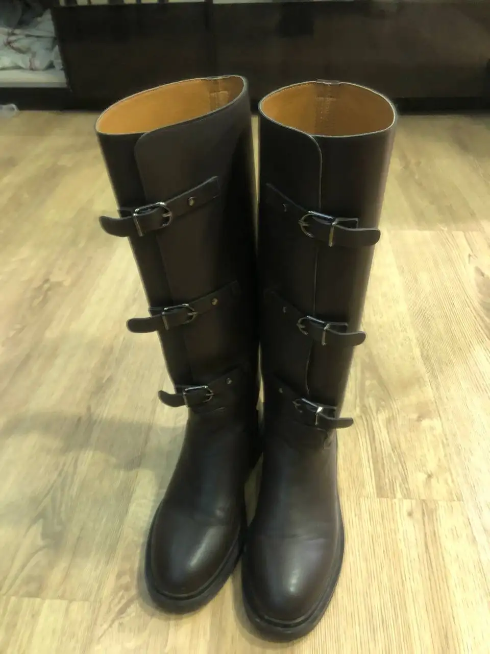 Сапоги в хорошем состоянии размер 38-39 - Обувь (Одежда) в Владивосток
