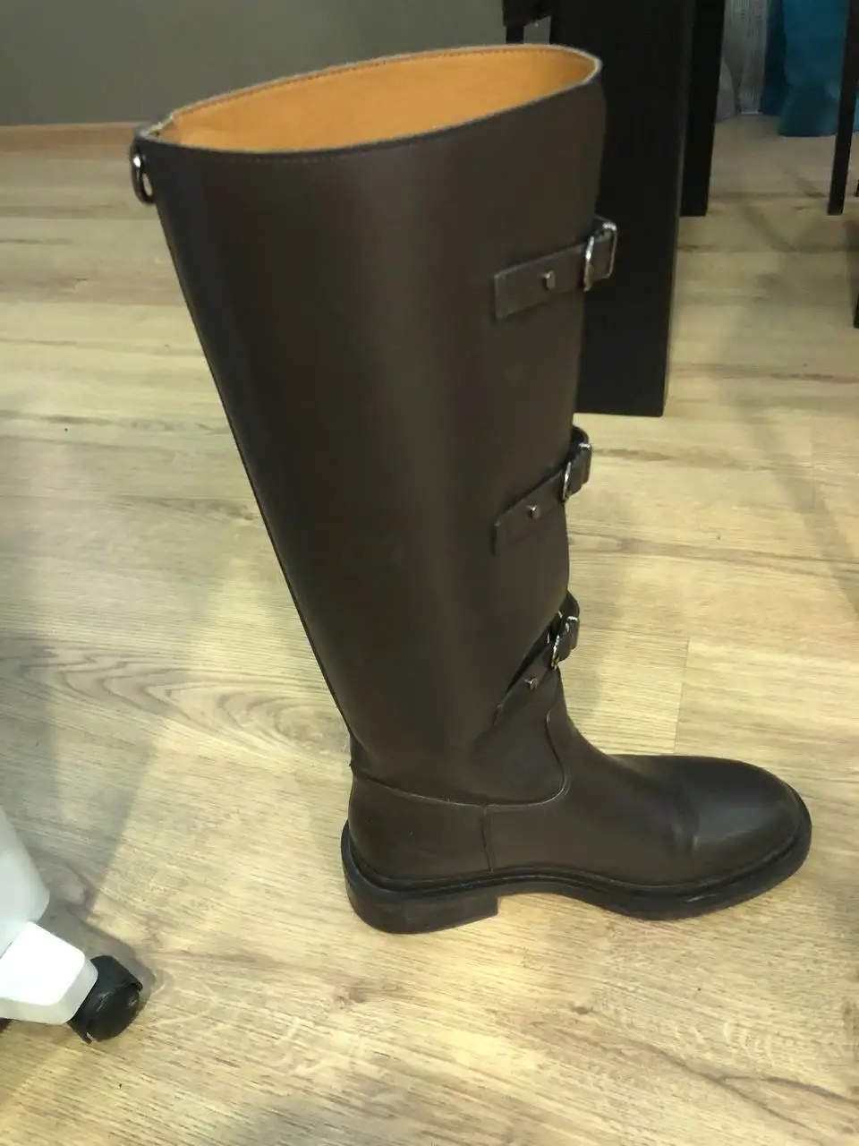 Сапоги в хорошем состоянии размер 38-39 - Обувь (Одежда) в Владивосток