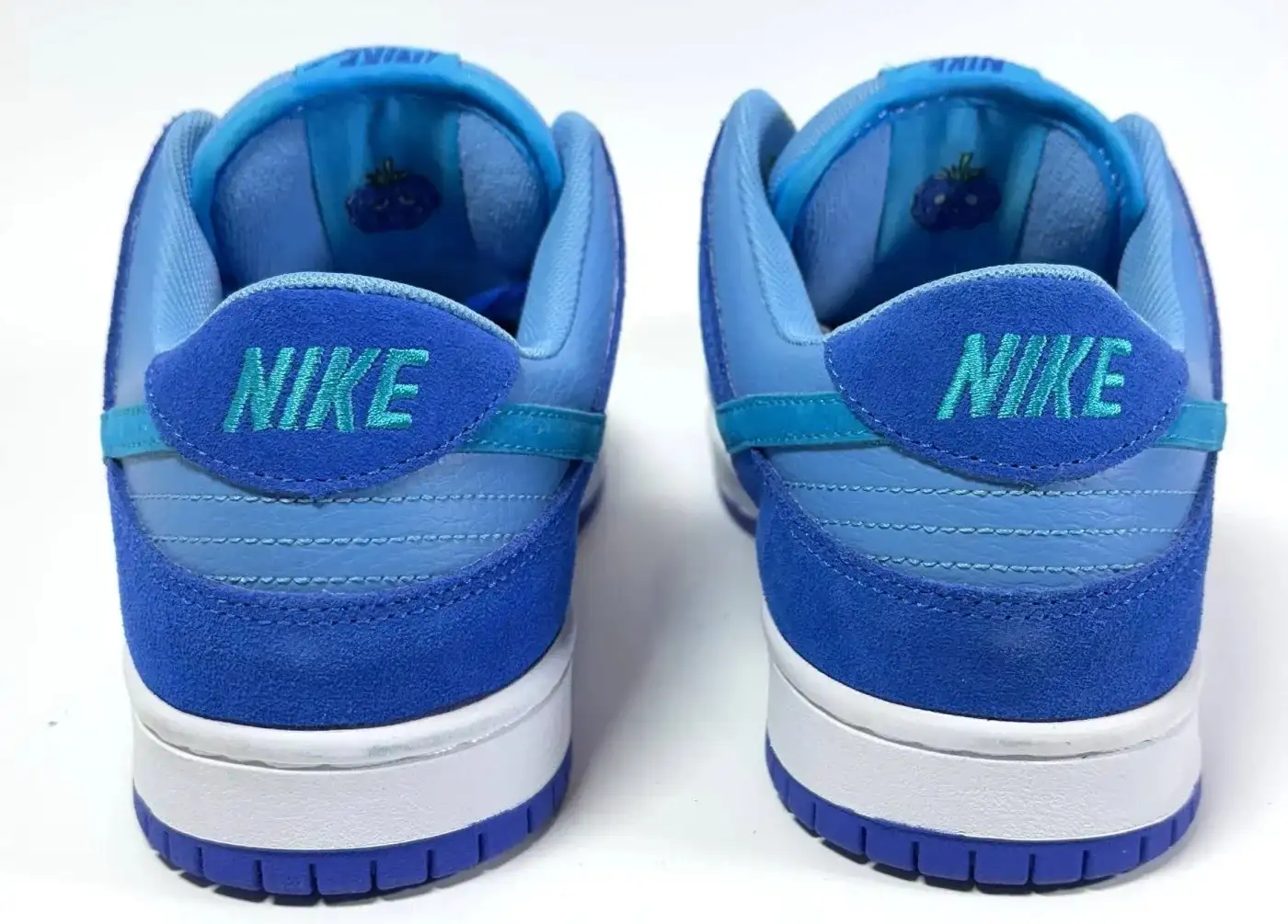 Nike Dunk Low Fruity Pack Blue Raspberry - Кроссовки (Одежда) в Владивосток