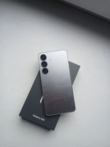 Продам Samsung Galaxy S25 128 ГБ - Спутниковое оборудование в Владивосток