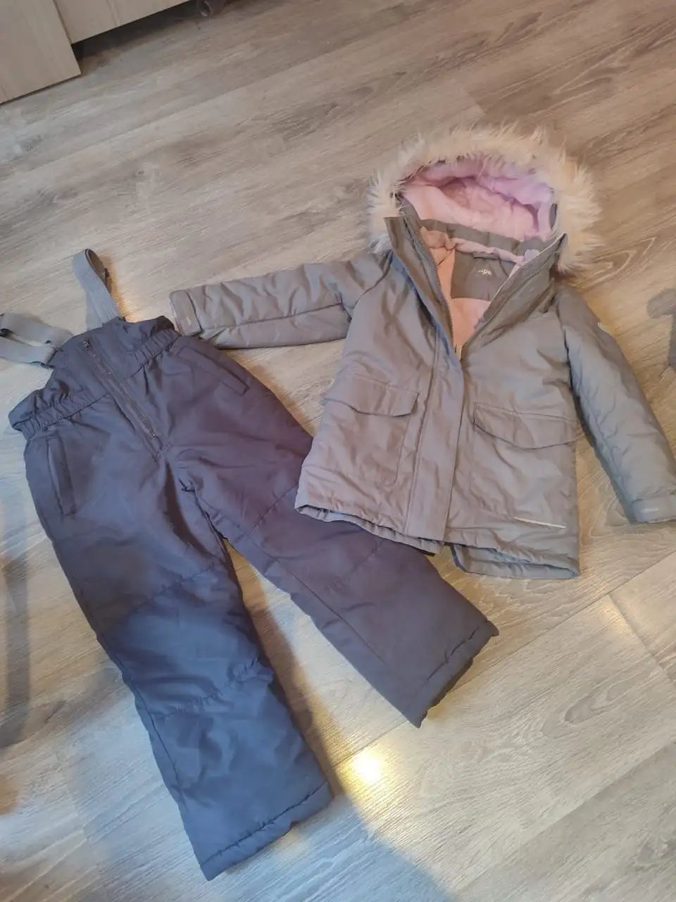 Продам зимний костюм Vulpes для девочки - Детская одежда (Одежда) в Владивосток