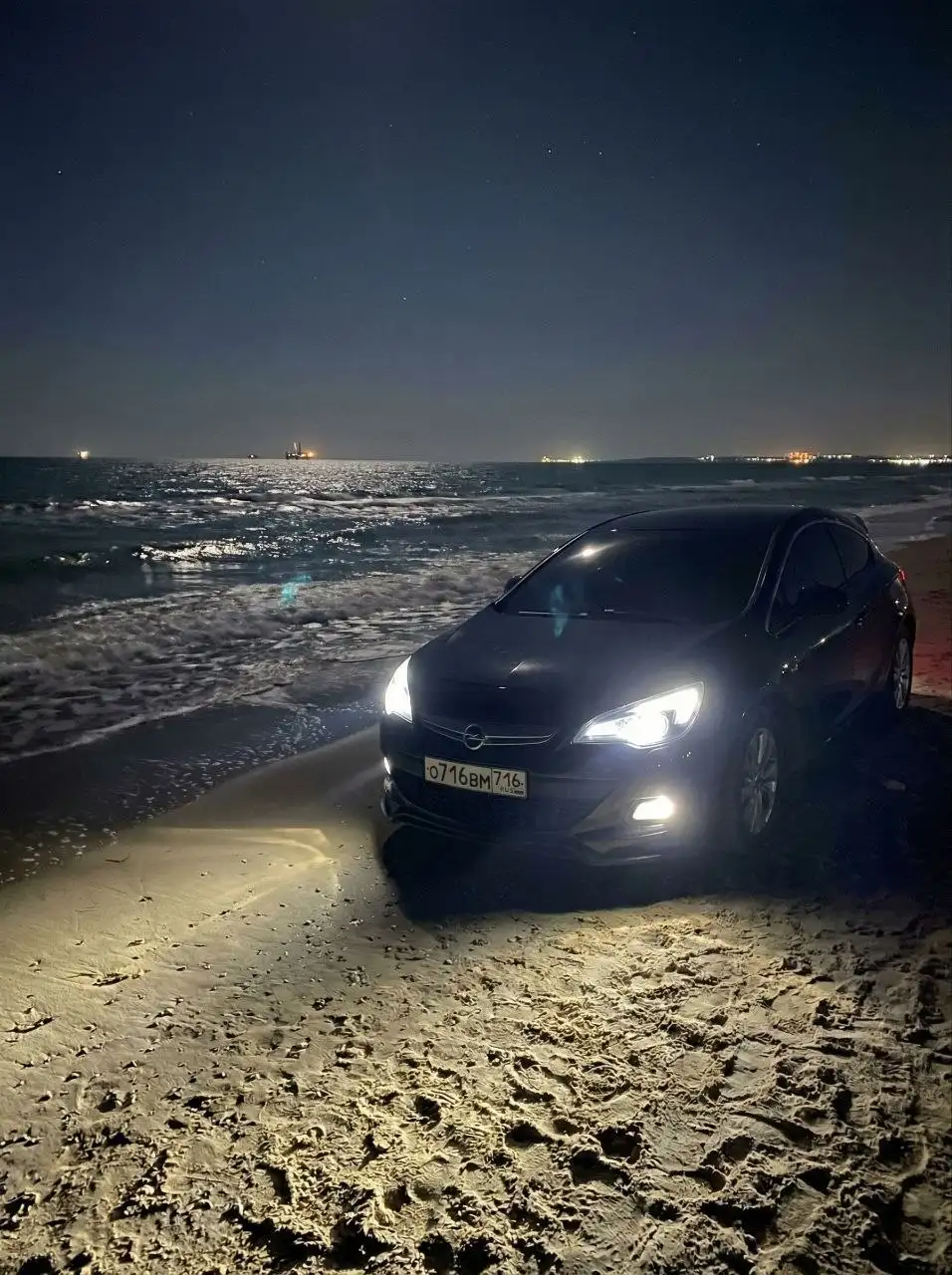 Фото 3D моделей машин и фото машин с сотрудниками ДПС - Фотография (Хобби и отдых) в Владивосток