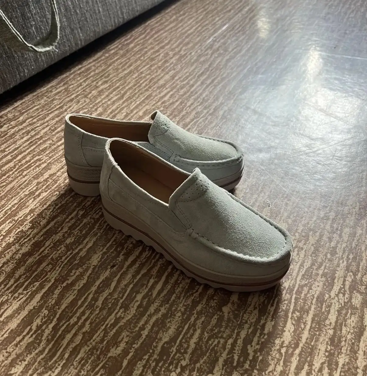 Продам лоферы новые размер 35 - Обувь (Одежда) в Владивосток